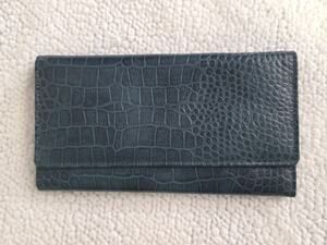Union Code Teal Green RFID Protected Genuine Leather Crocodile Embossed Wallet